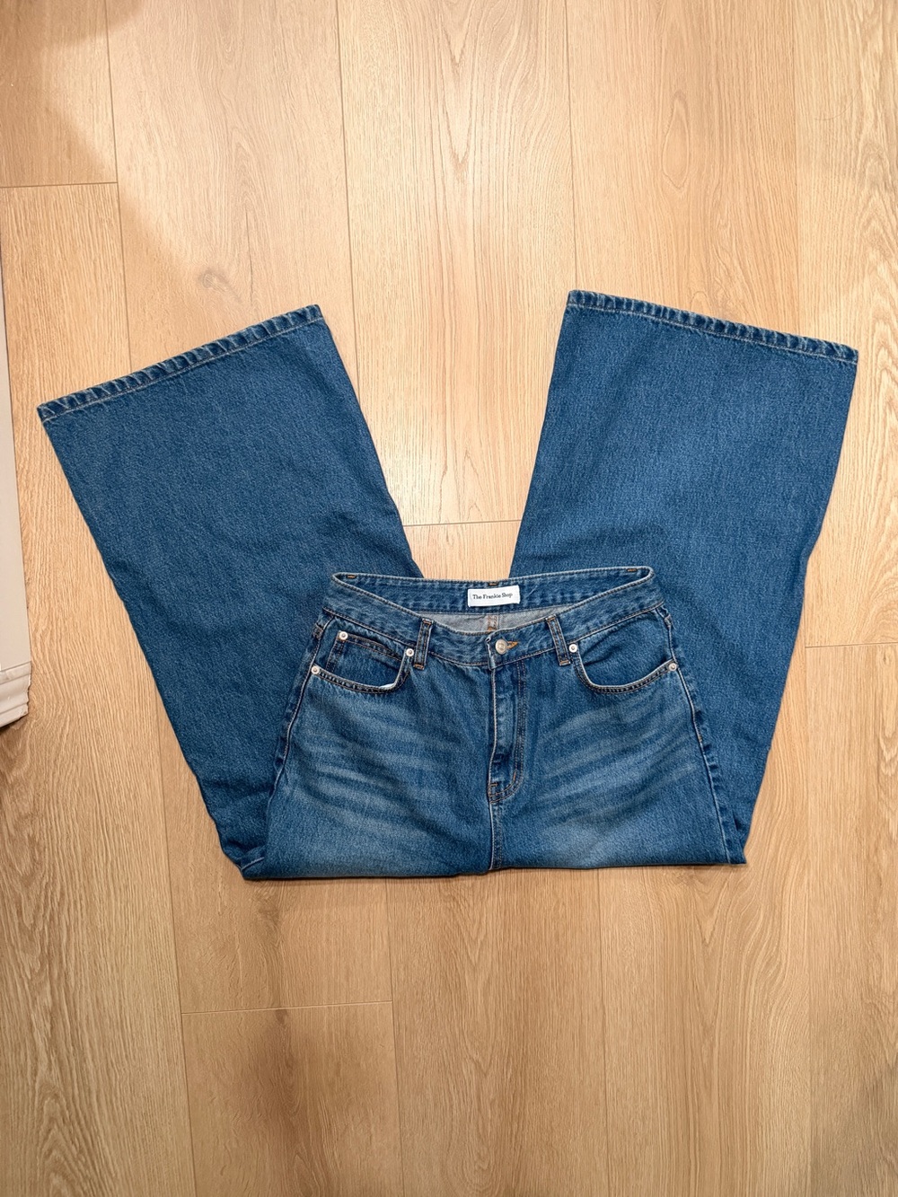 The Frankie Shop Wide Leg Jeans 💙
